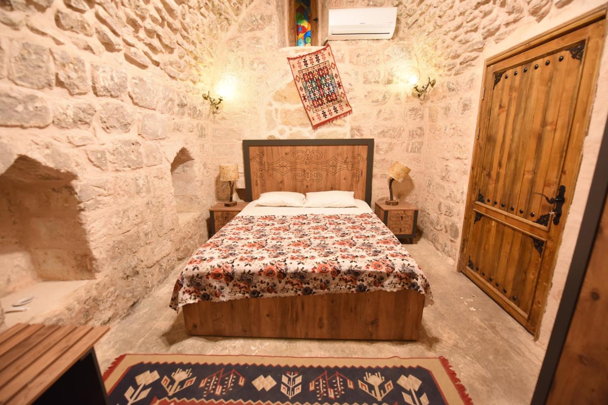Artuklu Kervansaray Hotel Mardin Exterior foto